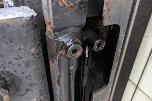 bleed Hydraulic Cylinder air