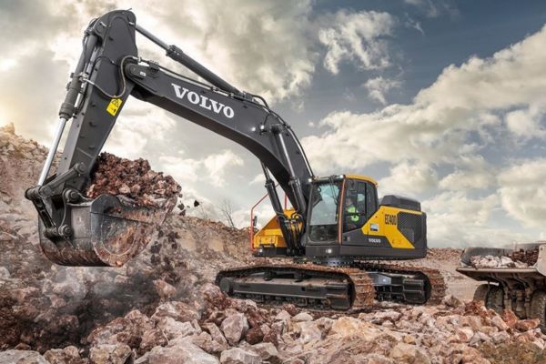 Volvo Hydraulic cylinder