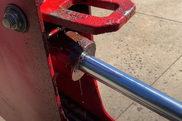 internal leakage