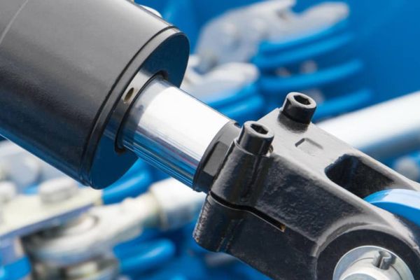 hydraulic steering cylinder work