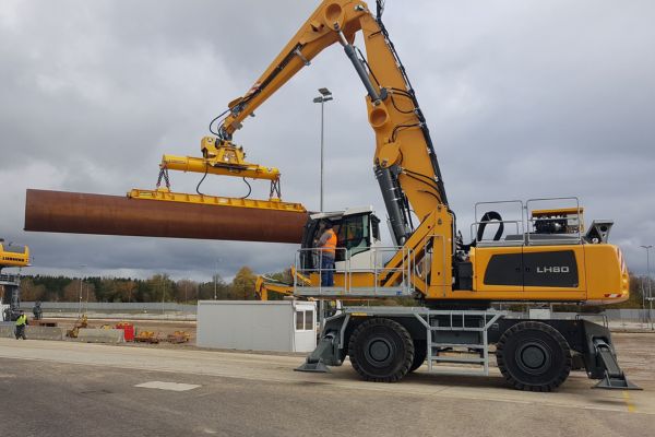 Heavy-duty Lifting Equipment