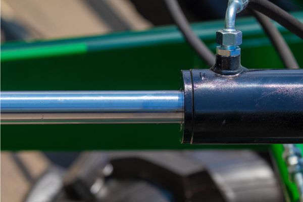 Hydraulic Cylinders failure